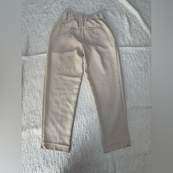 LOFT Pleated Trousers Dress Pants Cream Size 2 - Picture 9 of 10